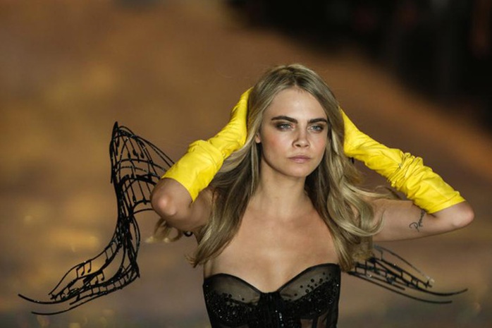 Cara Delevingne- người mẫu trẻ cá tính của nước Anh. Ảnh: Reuters