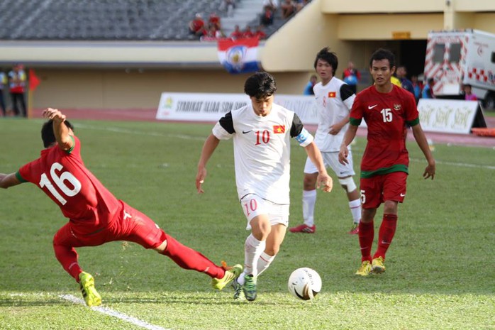 Công Phượng và Tuấn Anh (ảnh dưới), 2 cầu thủ chơi rất hay ở trận thắng Indonesia vẫn có mặt trong đội hinh xuất phát