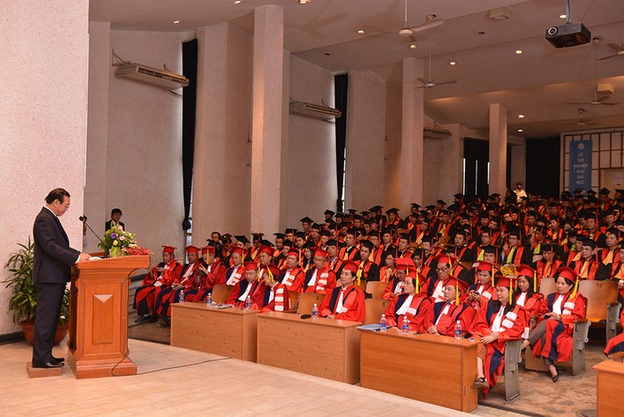 Lễ khen thưởng học viên tốt nghiệp ưu tú của Trường ĐH Y Dược TP HCM. Ảnh: Website trường