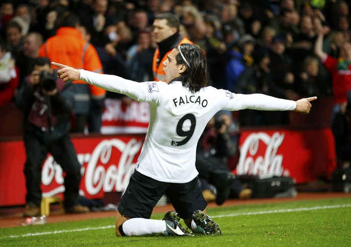 Falcao đã ghi bàn trở lại hứa hẹn cho một cuộc tăng tốc của M.U