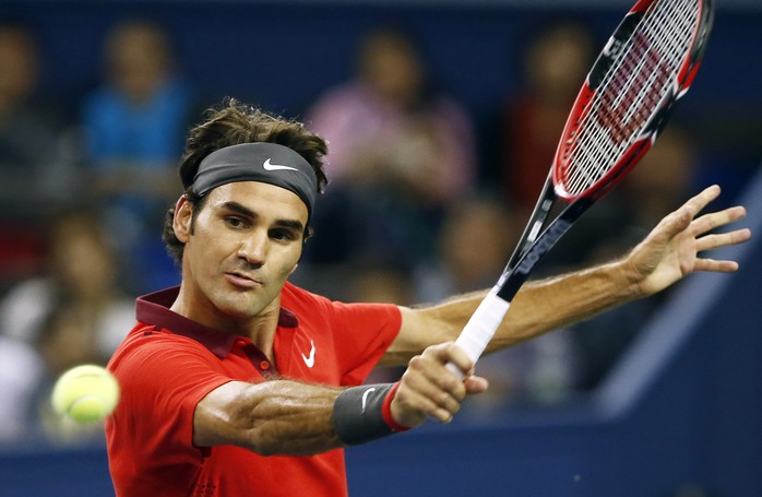 Roger Federer đứng trước cơ hội vô địch Thượng Hải Masters khi chỉ gặp tay vợt được đánh giá yếu hơn