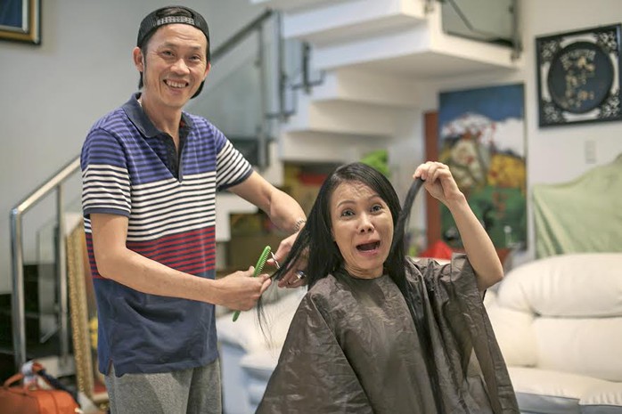 Việt Hương tiếc nuối mái tóc dài