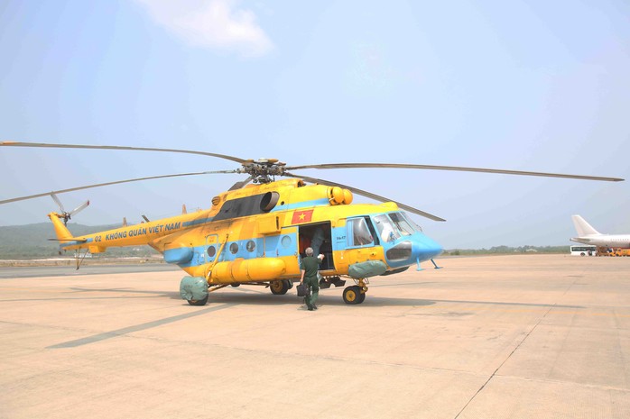 Chiếc trực thăng Mi171 xuất phát chiều qua ở sân bay Phú Quốc chiều nay 11-3