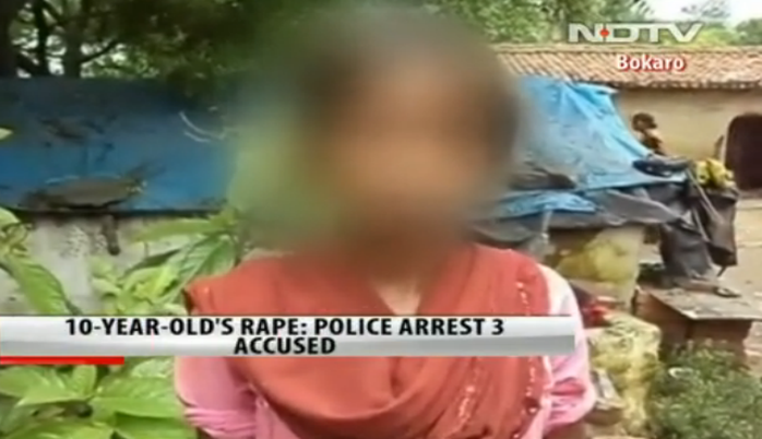 Cô bé 10 tuổi, nạn nhân vụ cưỡng hiếp xóa tội hôm 8-7. Ảnh: NDTV