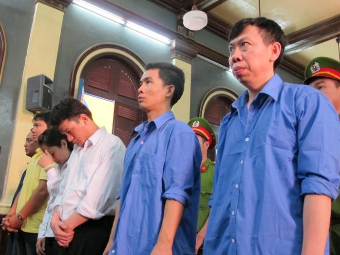 6 bị cáo trong tổ quỷ kích dục Tân Hoàng Phát