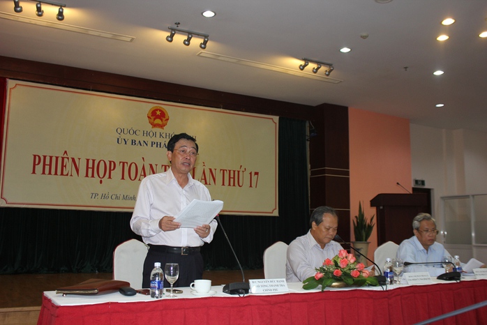 Phó Tổng Thanh tra Chính phủ Nguyễn Đức Hạnh báo cáo công tác giải quyết khiếu nại, tố cáo năm 2014