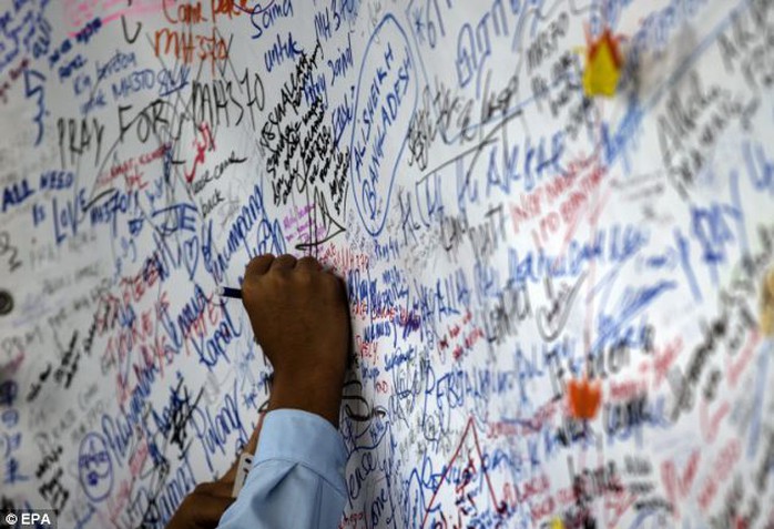 The prayer wall was started soon after the craft disappeared on March 8. No sign of the plane has been found