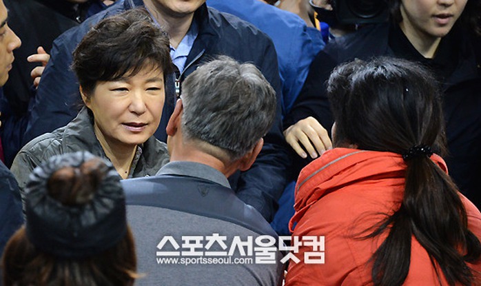 http://img.sportsseoul.com/article/home/2014/04/17/201459801397730203.jpg