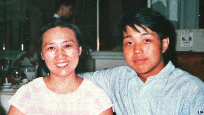 Chinese journalist Gao Yu appears with her son Zhao Meng in Beijing in this 1990 file photo.