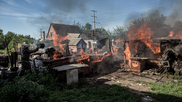 The aftermath of an artillery shelling of Slavyansk by the Ukrainian military.(RIA Novosti / Andrey Stenin)