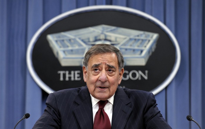 Cựu Bộ trưởng Quốc phòng Mỹ Leon Panetta. Ảnh: AP