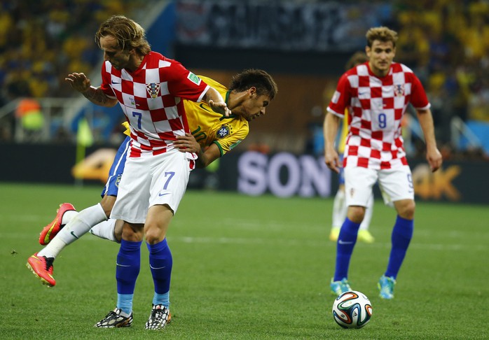 Trận Croatia thua Brazil 1-3 hôm 13-6
