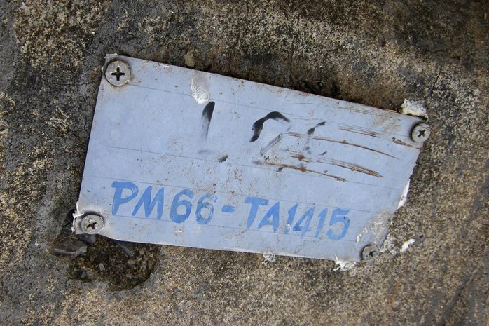 Không hiểu sao mộ của Nwe chỉ đánh số PM66-TA1415 trong khi cô được chôn với thẻ căn cước cá nhân. Ảnh: AP