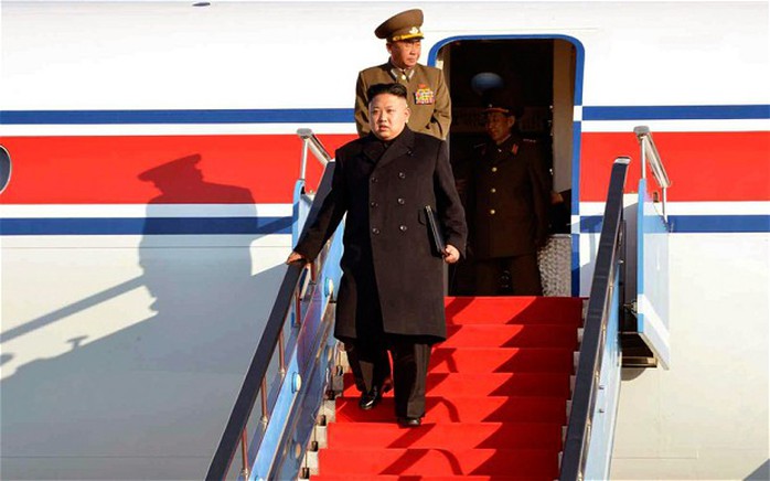 Hình ảnh ông Kim Jong-un bước xuống máy bay. Ảnh: Rodong Sinmun