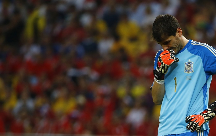 Thủ môn Casillas, người gây thất vọng nhất trong đội tuyển Tây Ban Nha