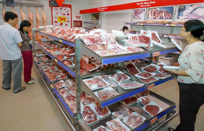 Thịt bò nhập khẩu bán trong siêu thị. Ảnh: Lê Quang Nhật