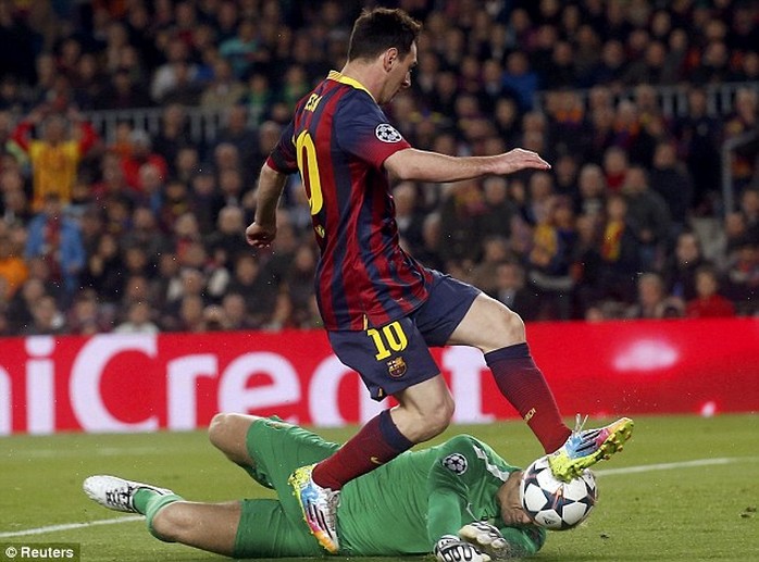 Messi một lần nữa tỏa sáng trước Man City