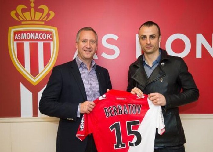 Berbatov gia nhập Monaco