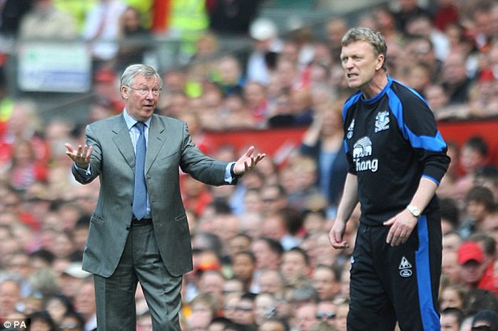 Ông Ferguson và David Moyes đối đấu khi 2 người còn dẫn dắt M.U, Everton