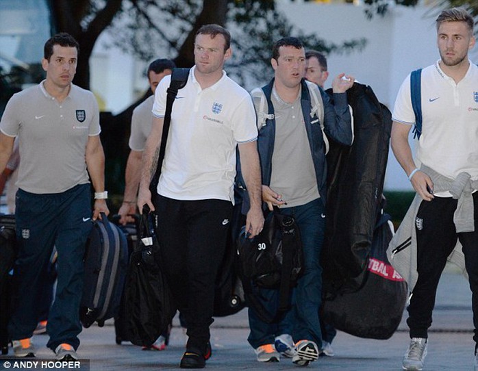 Rooney và các đồng đội ở Miami, Mỹ