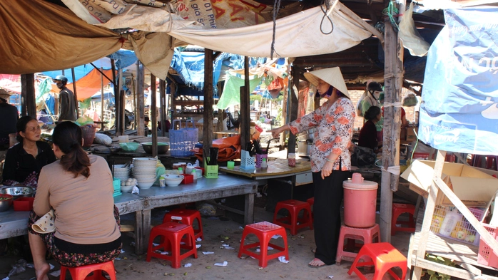 Quán phở nơi bà Chiêu bị con dâu cũ đánh