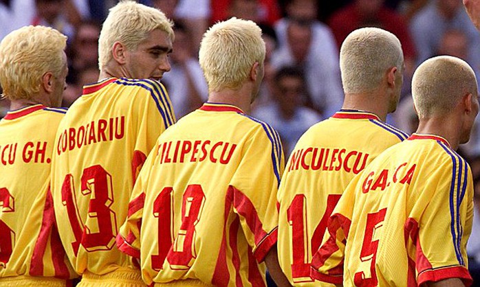 Hình ảnh của các cầu thủ Romania ở VCK World Cup 1998