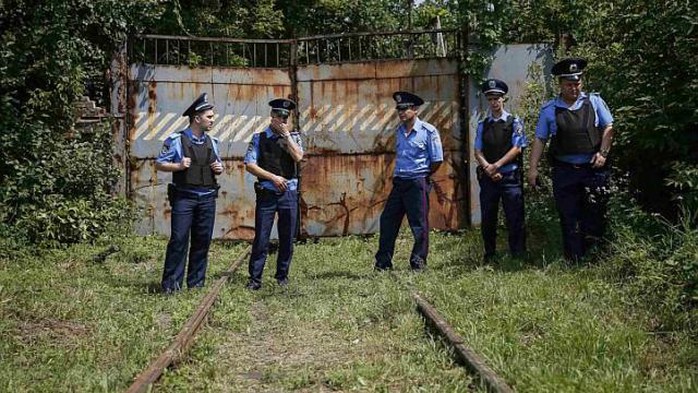68 cảnh sát Malaysia sẽ đến hiện trường tai nạn tại miền Đông Ukraine. ảnh: Reuters