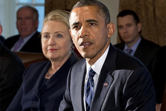 Tổng thống Obama và bà Hillary Clinton trong cuộc họp tại Nhà Trắng hồi tháng 11-2012. Ảnh: AP