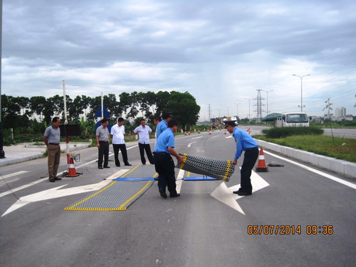 Bộ GTVT đã có văn bản đề nghị điều tra, làm rõ trách nhiệm của tài xế điều khiển xe gây hư hỏng trạm cân trọng ở tỉnh Thanh Hóa.