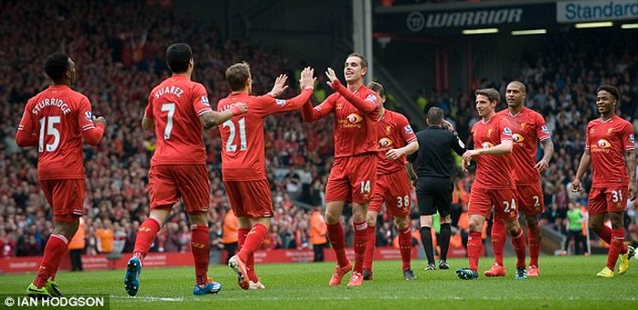 Lữ đoàn đỏ Liverpool có trận đấu tưng bừng trên sân nhà