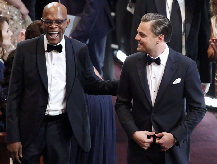 Diễn viên Samuel L.Jackson trò chuyện cùng Leonardo DiCaprio