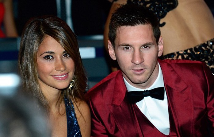 Messi và bạn gái