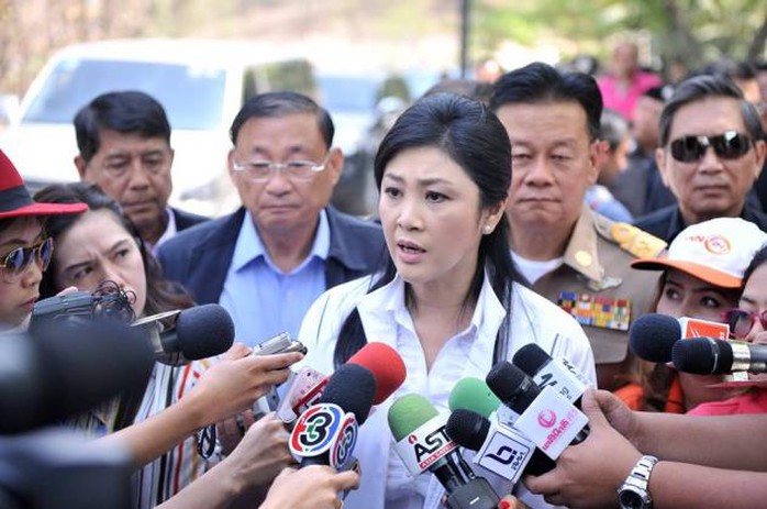 Bà Yingluck bác đàm phán tay đôi với ông Suthep. Ảnh: Nation