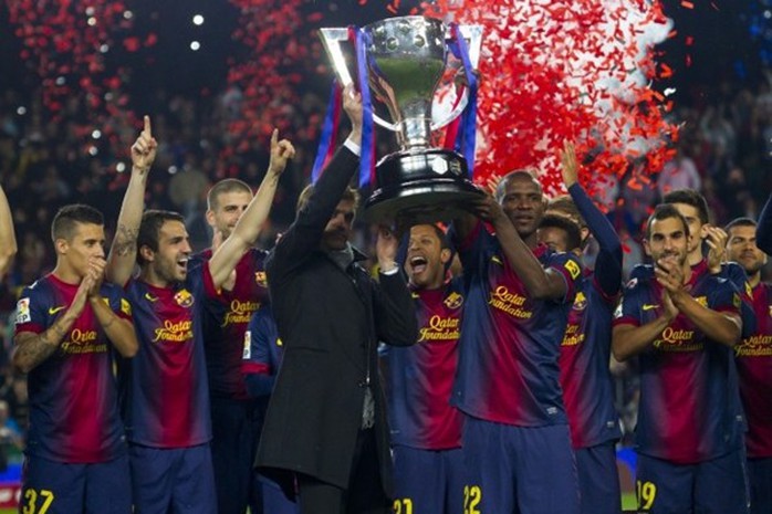 Cùng Barcelona vô địch mùa giải 2012-2013