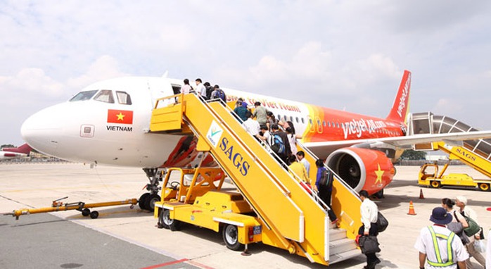 Vietjet là hãng đầu tiên bán vé Tết 2015 Vietjet là hãng đầu tiên bán vé Tết 2015