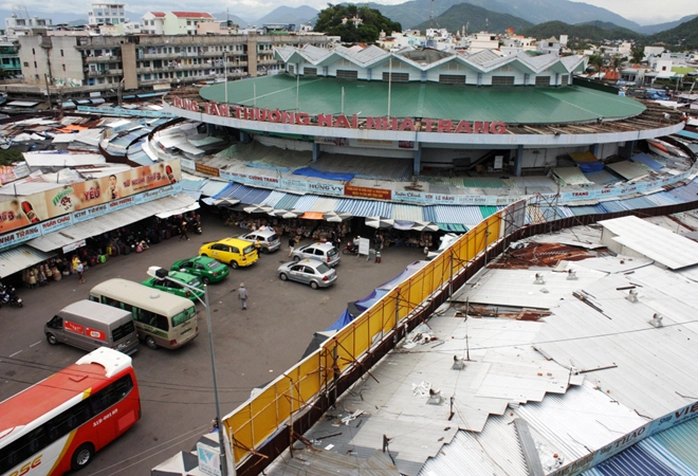 Kiến trúc hoa sen của chợ Đầm - Nha Trang