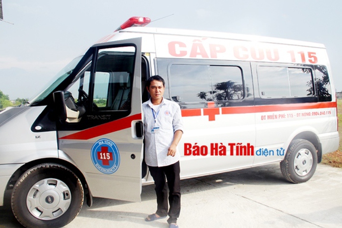 Thuê xe 115 đi 350km... rút - nộp hồ sơ cho con vào đại học!