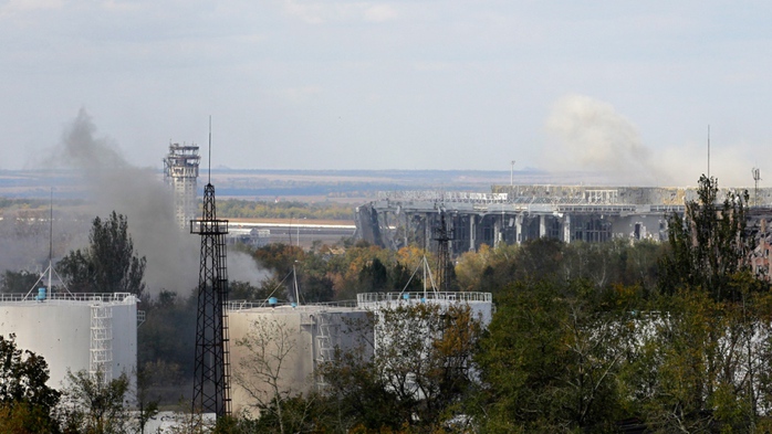 Sân bay TP Donetsk liên tục diễn ra xung đột giữa quân đội Kiev và phe ly khai. Ảnh: AP