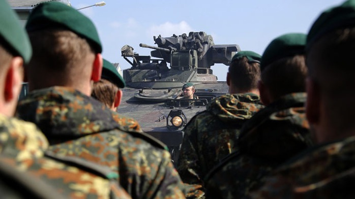 Một cuộc tập trận của NATO tên gọi NOBLE JUMP 2015 tổ chức ở Đức ngày 10-4 vừa qua. Ảnh: Reuters