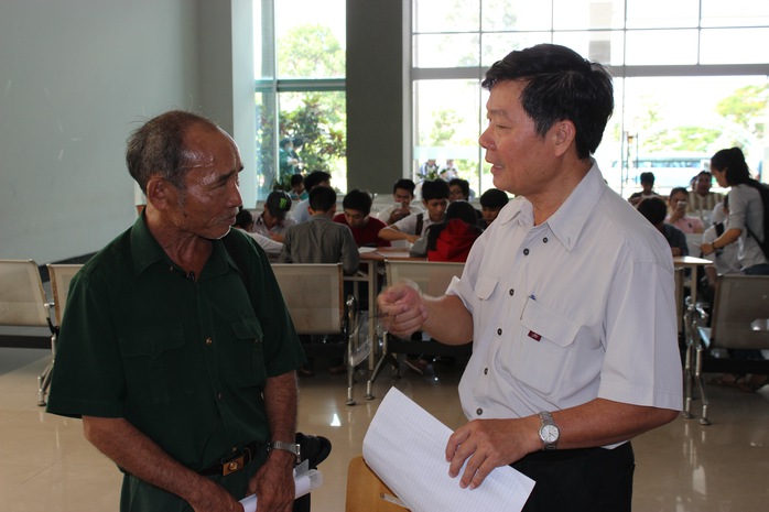 Cụ L&ecirc; Tuấn Anh được hướng dẫn chi tiết