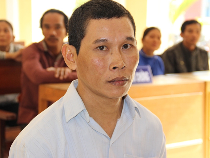 Bị cáo Lý Huỳnh Ên trước tòa.
