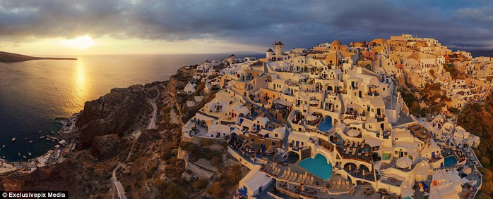 Santorini on Oia in Greece: The island has long been a favourite holiday destination thanks to its natural beauty and iconic buildings