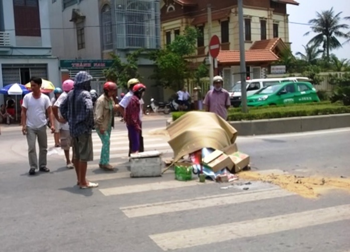 Hiện trưởng vụ tai nạn khiến nam thanh niên tử vong tại chỗ