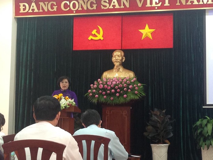 Bà Nguyễn Thị Hồng - Ủy viên Ban Thường vụ Thành Ủy, Phó Chủ tịch UBND TP HCM phát biểu chỉ đạo tại hội nghị