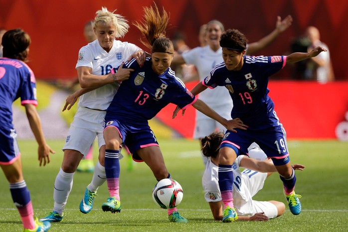 Thua kém về chiều cao, cân nặng nhưng các cầu thủ nữ Nhật Bản vẫn đủ lực và kỹ thuật để trở lại trận chung kết   Ảnh: REUTERS