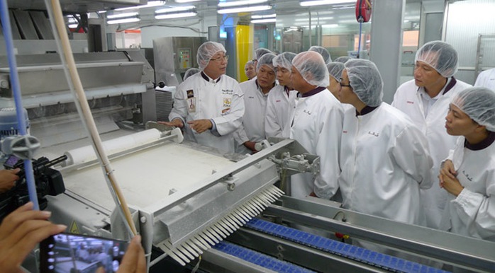 Bên trong nhà máy của ABC Bakery Bên trong nhà máy của ABC Bakery