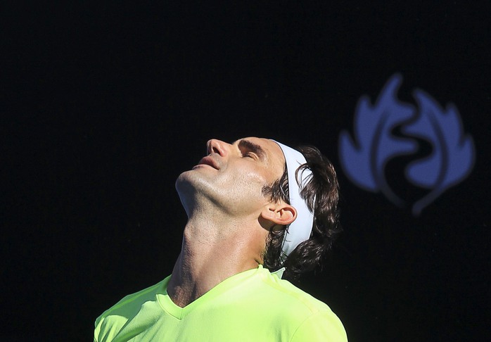 Lần đầu tiên sau 13 năm, Federer mới bị loại sớm đến thế ở Melbourne Ảnh: REUTERS