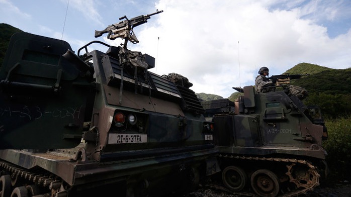 Mỹ gửi tiểu đoàn pháo binh mạnh đến Hàn Quốc. Ảnh: Reuters