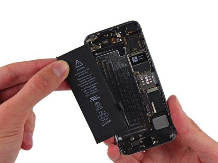 Cách kiểm tra độ chai pin khi mua iPhone cũ
