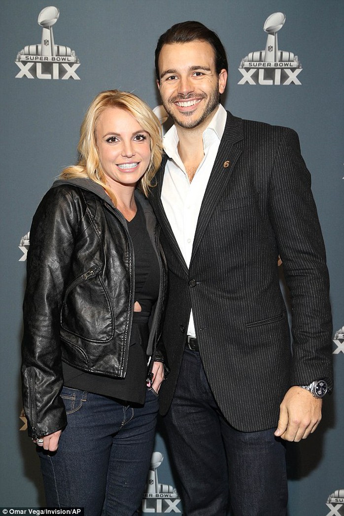 Britney và bạn trai Charlie Ebersol 